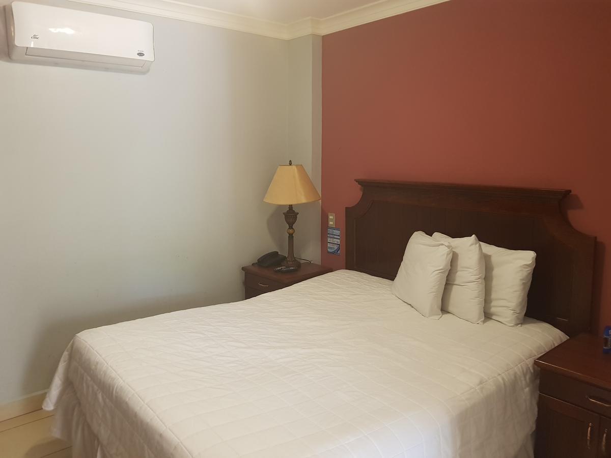 Hotel Florencia Сан-Мигель Экстерьер фото